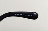  Kính râm nữ cổ điển màu đen PRADA. Kính đầm chắc đeo ôm chắc chắn. 