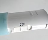  Tăm nước cầm tay chạy pin tiểu Panasonic (EW-DJ10). 