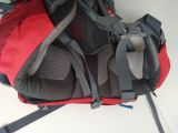  Balo 45+10 lít đa dụng dùng cho du lịch phượt màu đỏ đun Dueter thương hiệu Đức (Sx tại VN). 
