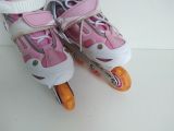  Patin mầu hồng cho bé gái Cougar size 30 co giãn 33. Patin sạch sẽ lành lặn, không rách hay nứt vỡ 