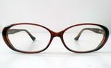  Gọng kính mầu nâu mai rùa Zoff. Gọng đẹp sáng bóng. Phong cách cổ điển sang trọng quý phái. 