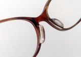  Gọng kính mầu nâu mai rùa Zoff. Gọng đẹp sáng bóng. Phong cách cổ điển sang trọng quý phái. 
