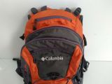  Balo màu cam ghi Columbia Farnell 30 lít độ mới 90%. Balo sạch đẹp, phù hợp với các bạn học sinh, sinh viên 