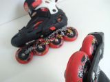  Patin thể thao màu đỏ đen Flying Eagle size 38 co giãn 42 (Các bạn chân 36 37 vẫn đi vừa tốt). 