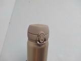  Bình giữ nhiệt Thermos vàng Gold 500ml thương hiệu Nhật Bản. 