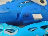  Patin màu xanh Flying Eagle size 33 co giãn 37 (Tầm chân size 31 32 vẫn đi tốt). 