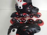  Patin màu đỏ và đen Flying Eagle size 33 co giãn 37 (Tầm chân size 31 32 vẫn đi tốt). 