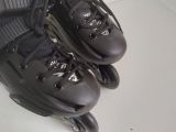  Patin màu đen Flying Eagle độ mới 96% size 39 (Tầm chân size 37 38 vẫn đi tốt). 