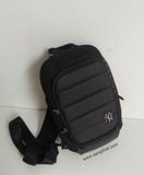  Túi đeo chéo thương hiệu Yankees bán tại thị trường Hàn Quốc. 