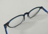  Gọng kính màu xanh đen Mizuno. Gọng kính xịn xò đến từ thương hiệu Nhật Bản. 