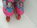  Patin màu hồng dành cho trẻ em Cougar size 28 co giãn 32. 