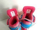  Patin màu hồng dành cho trẻ em Cougar size 34 co giãn 37. (Chân bé tầm size 30 31 vẫn đi vừa tốt). 