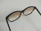  Kính râm gọng màu đen vân đá quý Renoma Guadeloupe Paris hàng chục năm tuổi. 