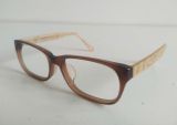  Gọng kính màu nâu càng vân đá kiểu cổ điển Jins (Thương hiệu Nhật Bản). 