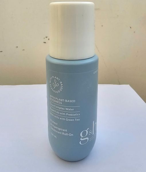 Giá bán 180k G&H PROTECT+ Lăn khử mùi và giảm tiết mồ hôi Amway