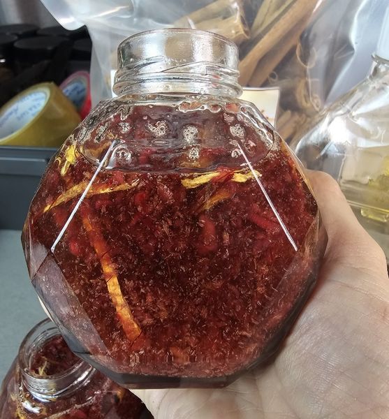 50g nhung hươu tươi ngâm mật ong saffron lọ 250ml