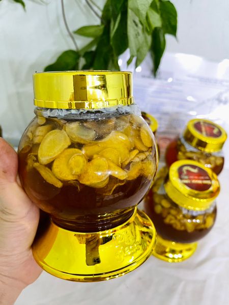 Sâm Ngọc Linh ngâm mật ong rừng