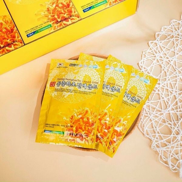 Hộp 30 Gói Tinh Chất Đông Trùng Hạ Thảo Liquid Gold Hàn Quốc