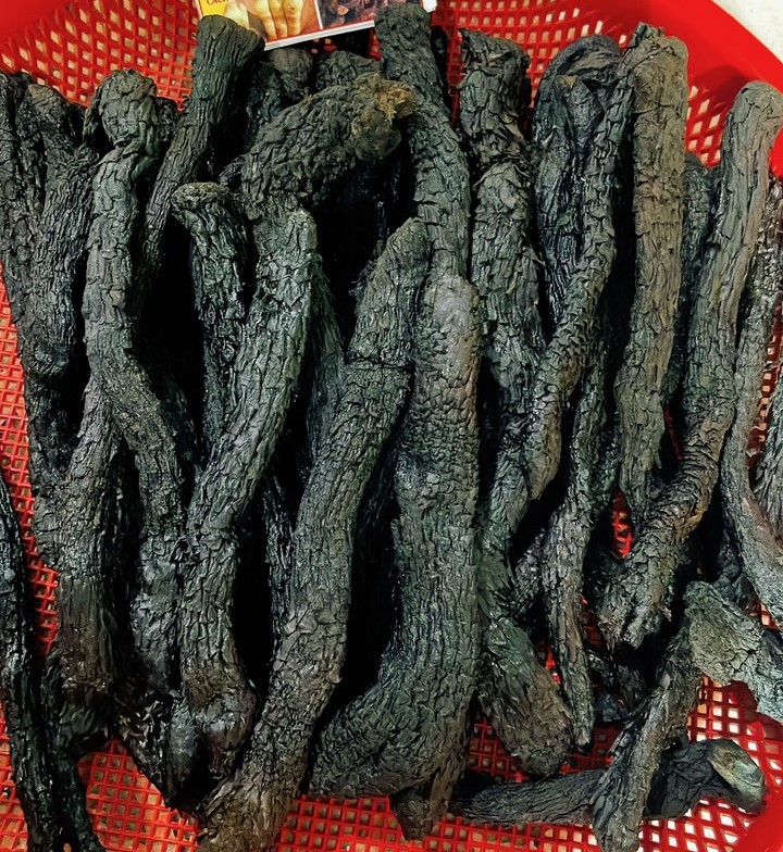 Nhục thung dung khô