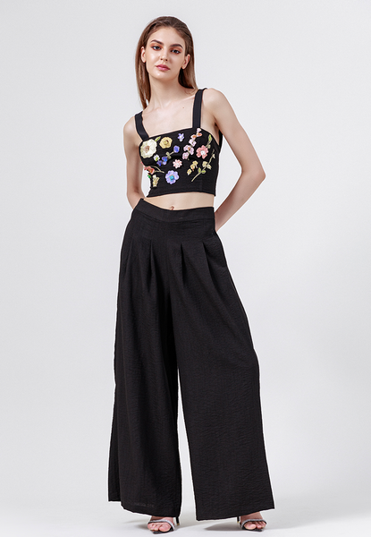  Áo Croptop Hai Dây Đính Hoa 3 D 