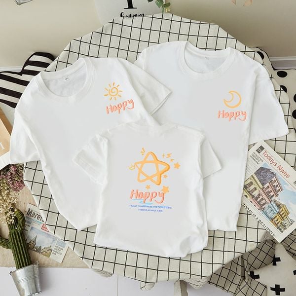 Áo gia đình Familylove - Áo gia đình Tay ngắn Mặt Trời, Mặt Trăng , Ngôi Sao Happy Chất liệu cotton 100% co giãn