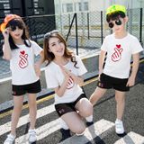 Áo gia đình Familylove - Mẫu Bắn Tim màu Đỏ chất Cotton 100% rất đẹp