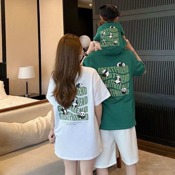 Áo gia đình Familylove - đồ gia đình họa tiết Gấu Panda đáng yêu GREATFRIEND chất liệu cotton 100%