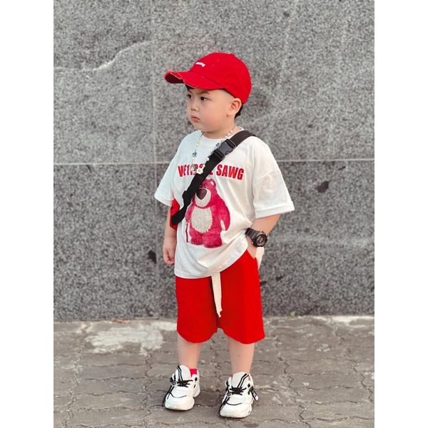 Đồ bộ bé trai Familylove - Đồ bộ bé trai bé trai in hình gấu dâu đáng yêu phong cách Hàn Quốc