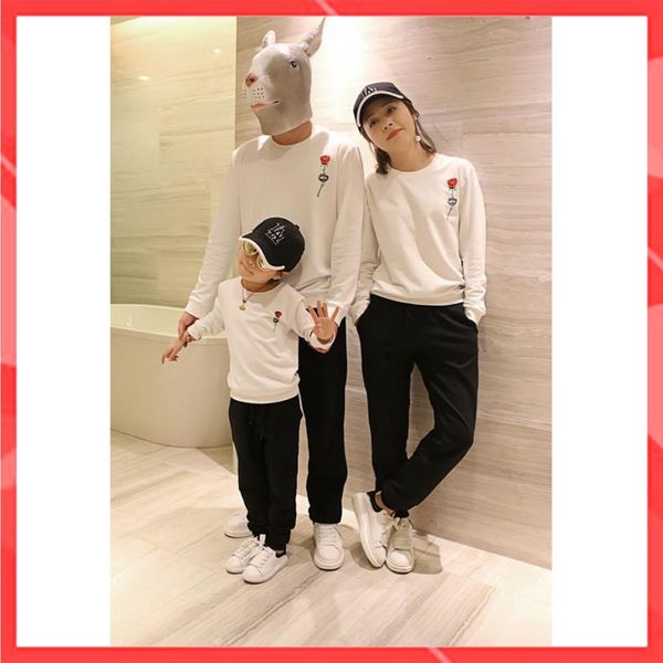 Áo gia đình Sweater FamilyLove - Mẫu áo gia đình thu đông họa tiết Rose Chất Nỉ Da Cá 100