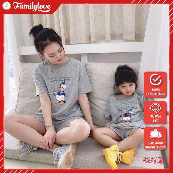 Đồ bộ mẹ và bé Vịt Donald - Thời trang Đồ đôi Familylove - Hàng chuẩn thương hiệu - Bộ bao gồm cả Quần và Áo