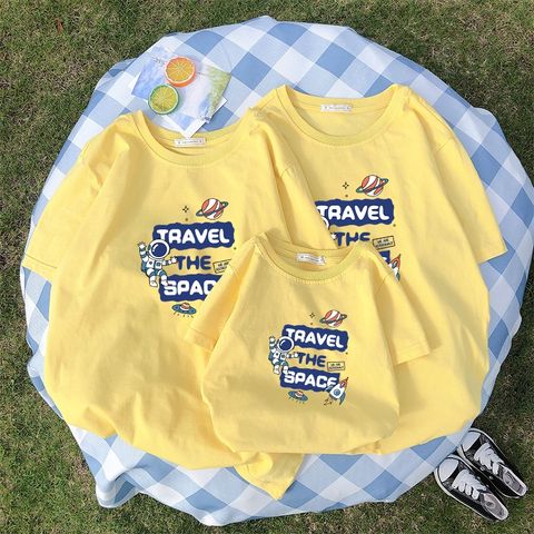 Áo gia đình Familylove - Mẫu Áo Đồng phục gia đình Họa Tiết Phi Hành Gia Travel The Space chất liệu cotton 100% co giãn