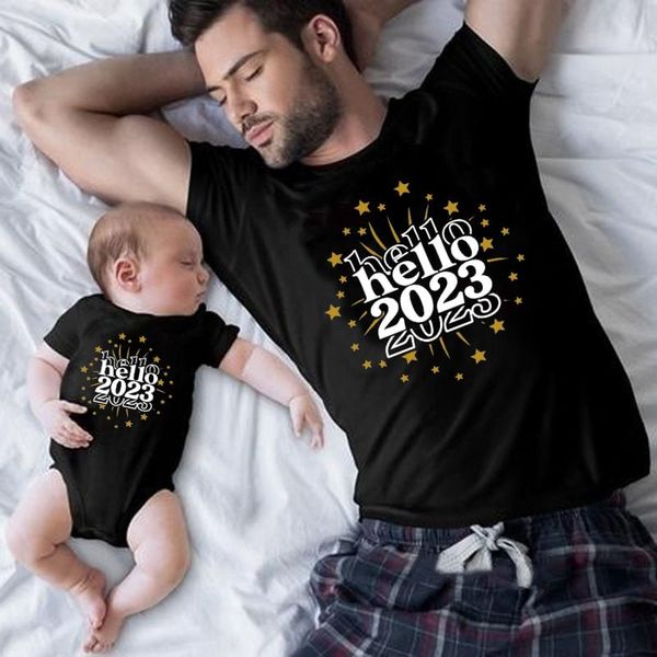 Áo Gia Đình Familylove - Đồng Phục Gia Đình In Chữ Hello 2023 Chất Liệu Cotton 100% Co Giãn Cao Cấp