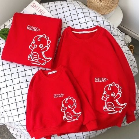 Áo Sweater Gia Đình Familylove - Mẫu Áo Gia Đình In Hình Chú Khủng Long Con Đáng Yêu Run~  Chất Nỉ Da Cá Cotton 100%