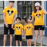 Áo gia đình Familylove - Mẫu Áo gia đình logo Mickey Mouse có chữ ký