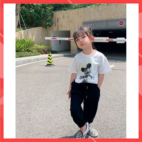 Bộ quần áo bé gái Familylove - Set quần áo trẻ em Mickey đáng yêu năng động chất liệu cotton 100% co giãn mềm mịn