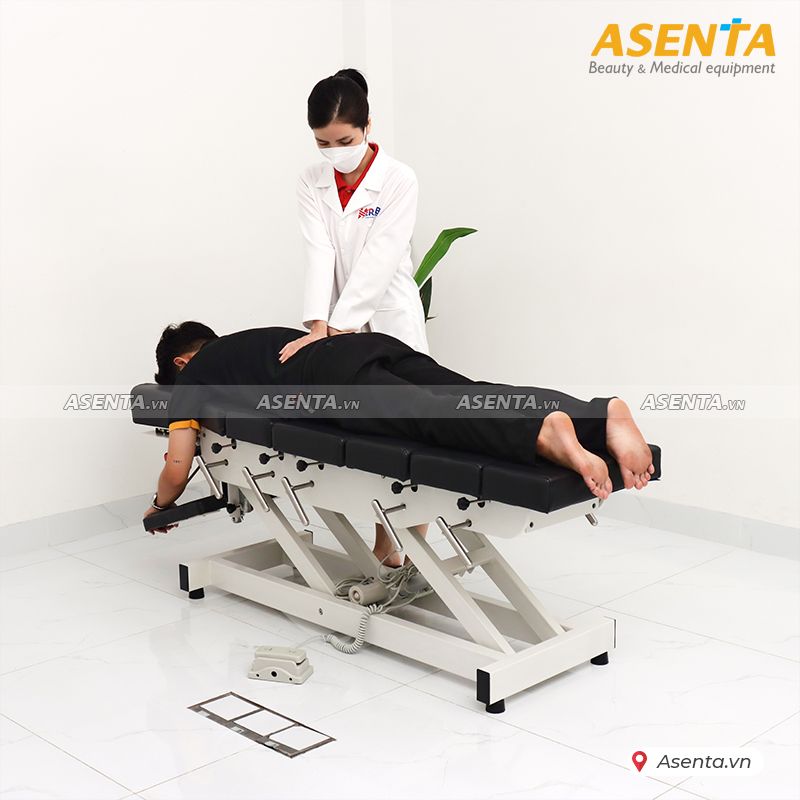 Giường nắn chỉnh cột sống chỉnh điện 7 khúc 6 cần gạt HERAB- 2060