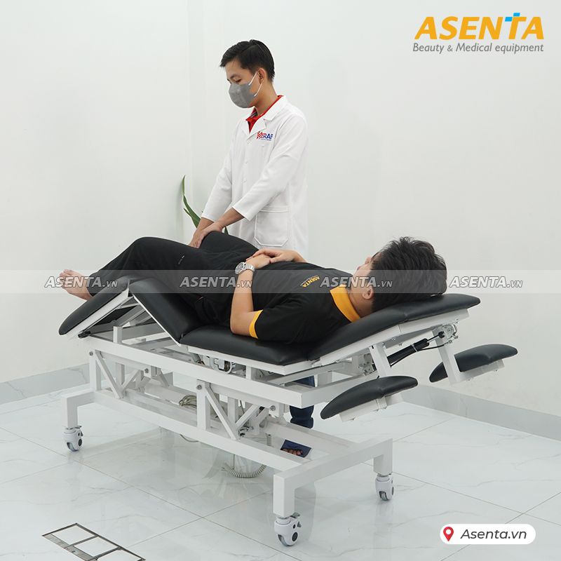 Giường nắn chỉnh xương khớp Chiropractic chỉnh điện 2 động cơ 3 khúc có tách chân HERAB - 1020