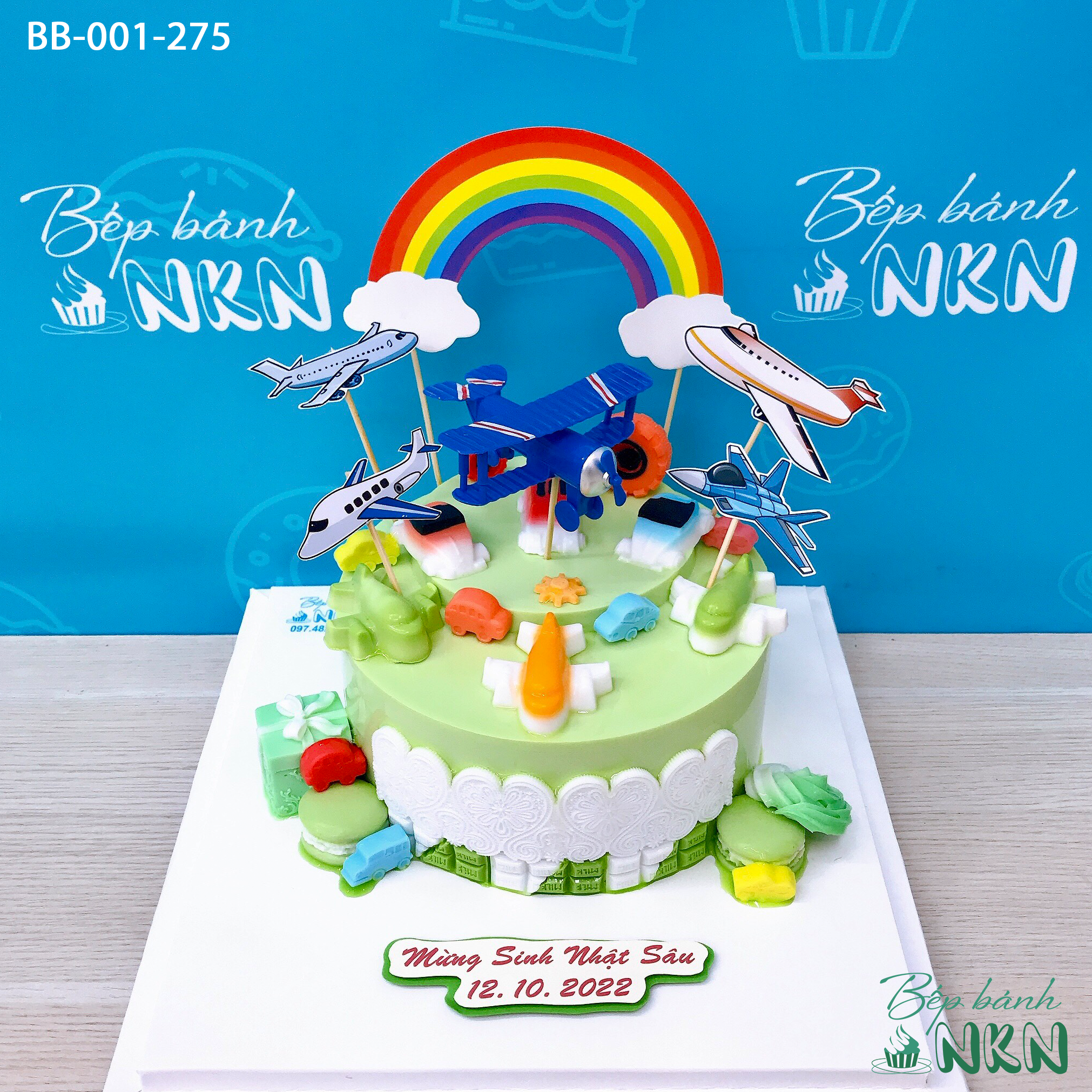 BÁNH KEM SINH NHẬT MÁY BAY TÊN LỬA
