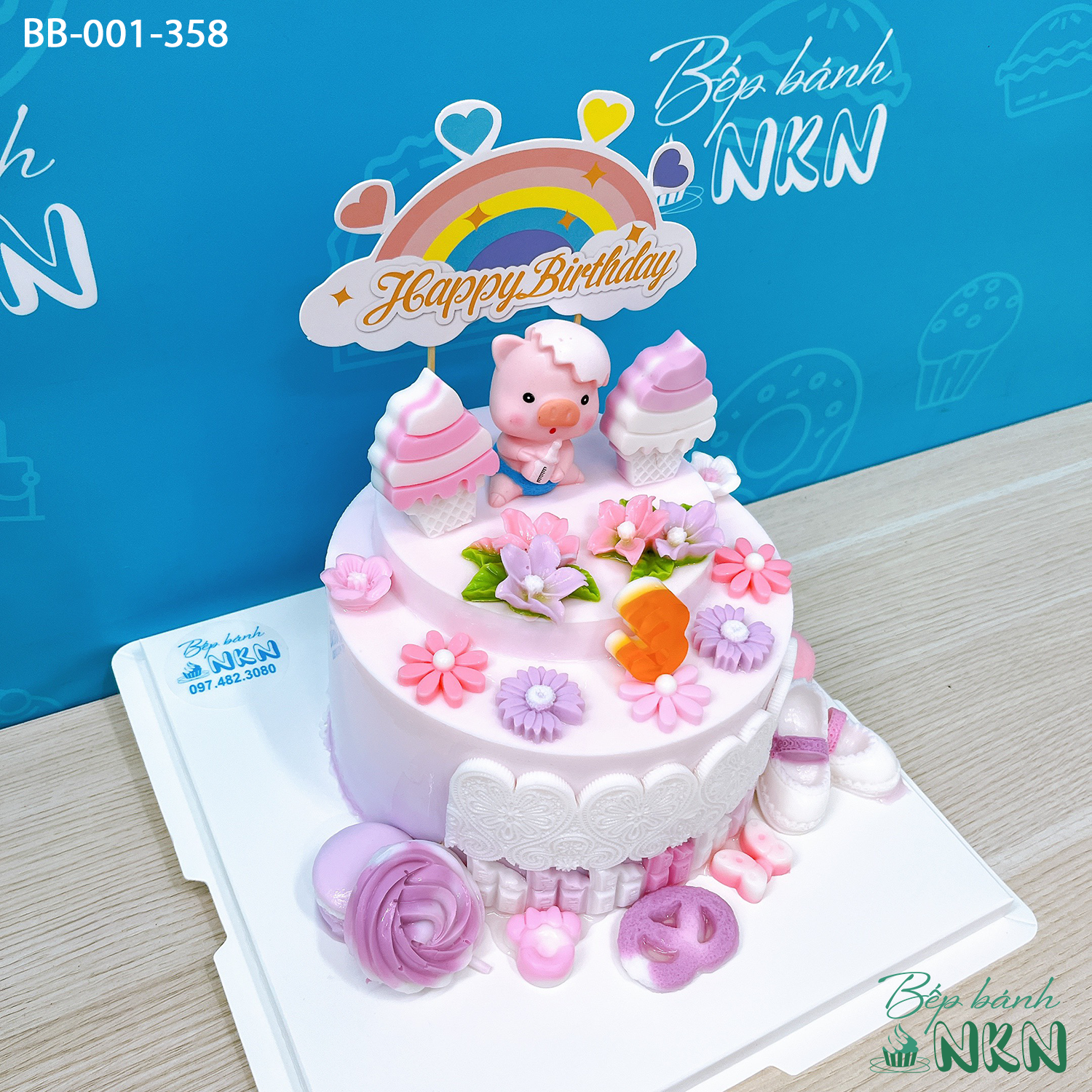 TOP hình ảnh bánh sinh nhật con ngựa cho người tuổi Ngọ cute  nhấthttps://upanh123.com/hinh-an... | Edible cake toppers, Birthday cake  toppers, Birthday cake