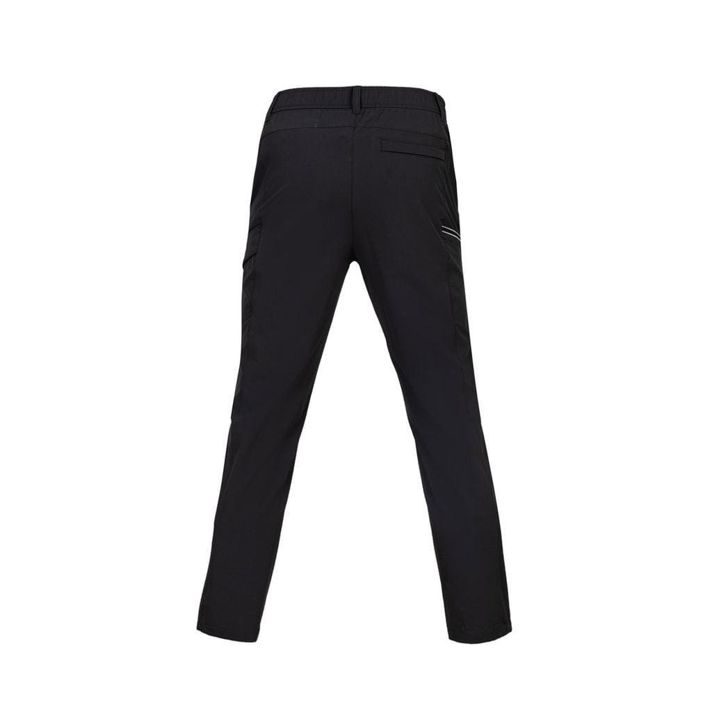 Quần dài nam Le Coq Sportif QP323EPT92-BLK0 giữ phom dáng sang trọng