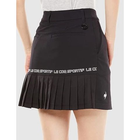 Chân váy Le Coq Golf nữ màu đen xếp ly sau duyên dáng