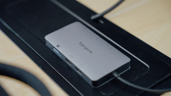 Bộ chuyển đổi USB-C™ 4K dual HDMI Docking Station Targus DOCK423