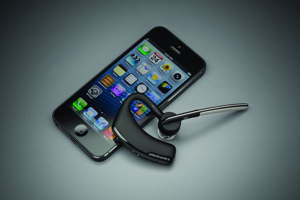 Tai nghe Bluetooth đàm thoại Plantronics Voyager Legend