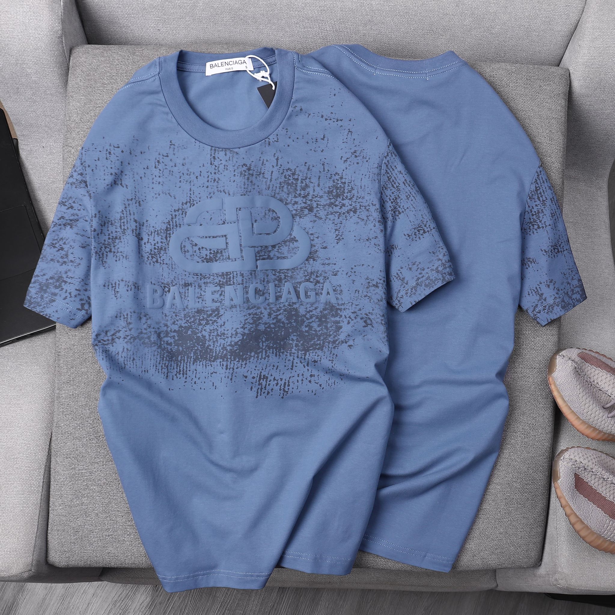 Chi tiết 86 balenciaga t shirt dam tuyệt vời nhất trieuson5 #30 Chi tiết 86 balenciaga t shirt dam tuyệt vời nhất trieuson5