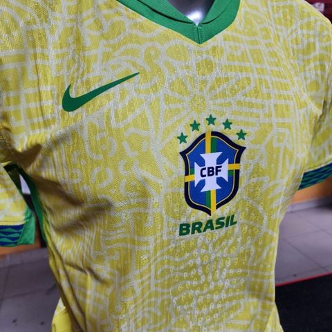  Áo bóng đá Thái Brazil 24/25 