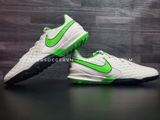  AT6136 030 - NIKE TIEMPO LEGEND 8 PRO TF SPECTRUM 