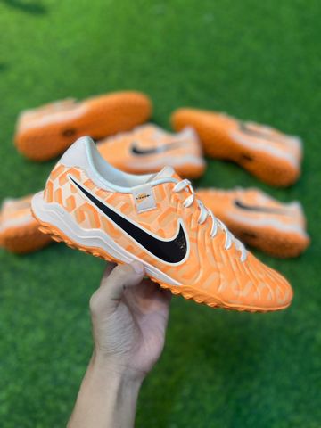  DZ3178 -  Nike Tiempo Legend 10 Academy TF 