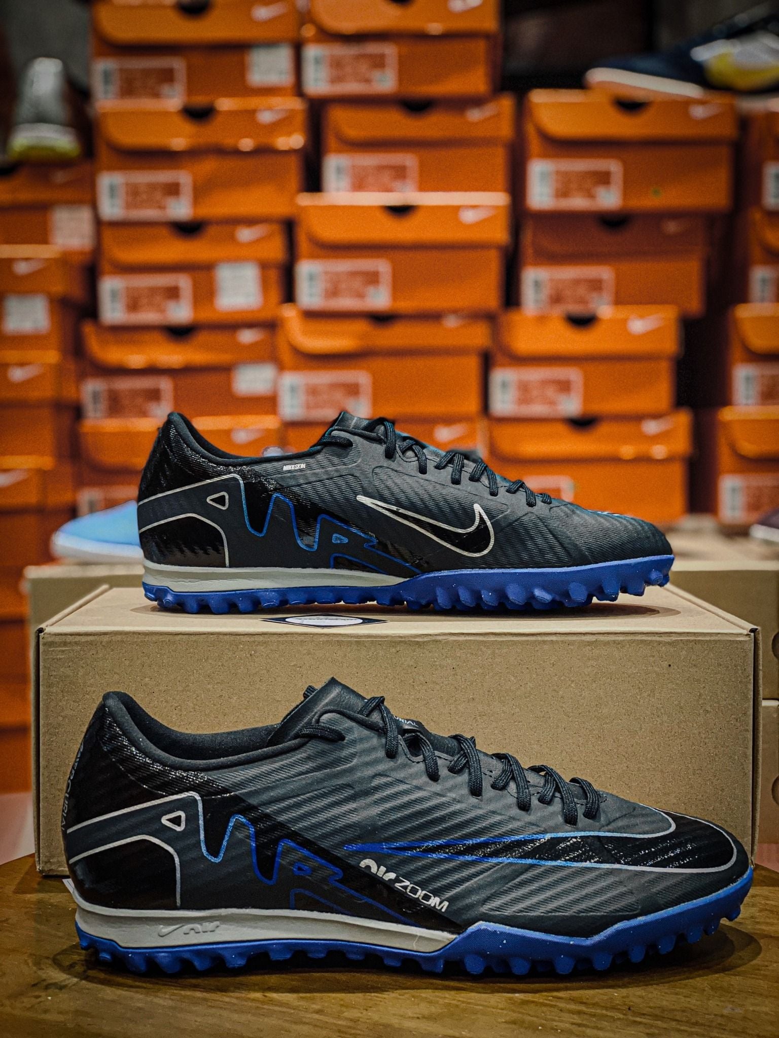 NIKE ZOOM MERCURIAL VAPOR 15 ACADEMY TF - DJ5635-040 - ĐEN/XANH