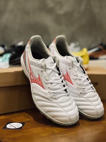 Mizuno neo4β 26.5 サッカーシューズ モレリアネオ4β 26.5cm