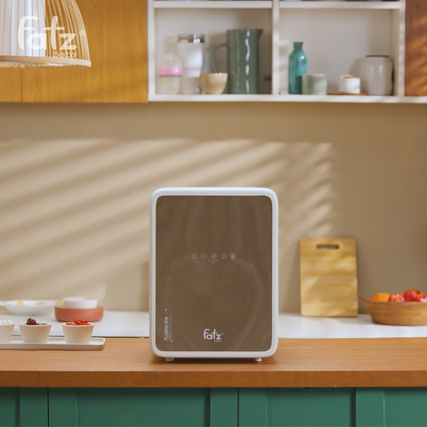 Máy tiệt trùng bình sữa Fatzbaby UVC-LED PLASMAX 9 FB4821RS